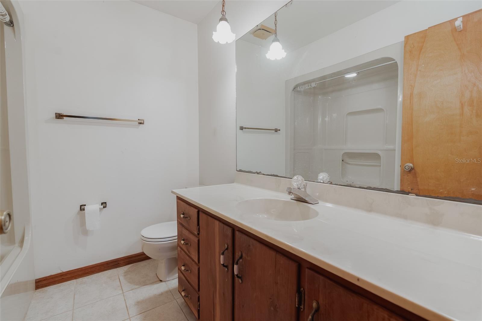 Image 36 of 44 For 1325 Spring Garden Avenue