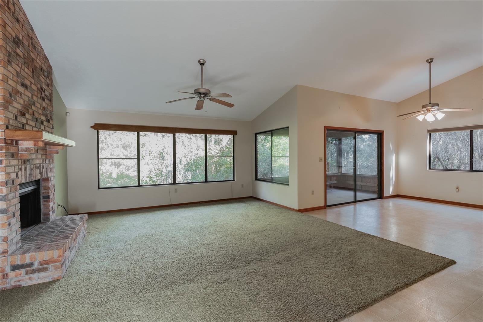 Image 9 of 44 For 1325 Spring Garden Avenue