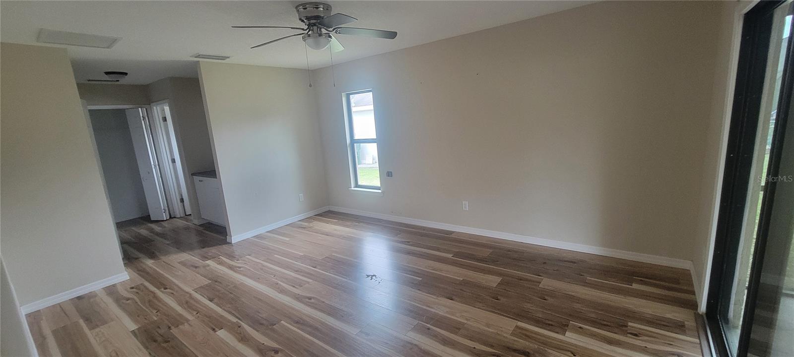 Image 11 of 22 For 2185 Normandy Boulevard