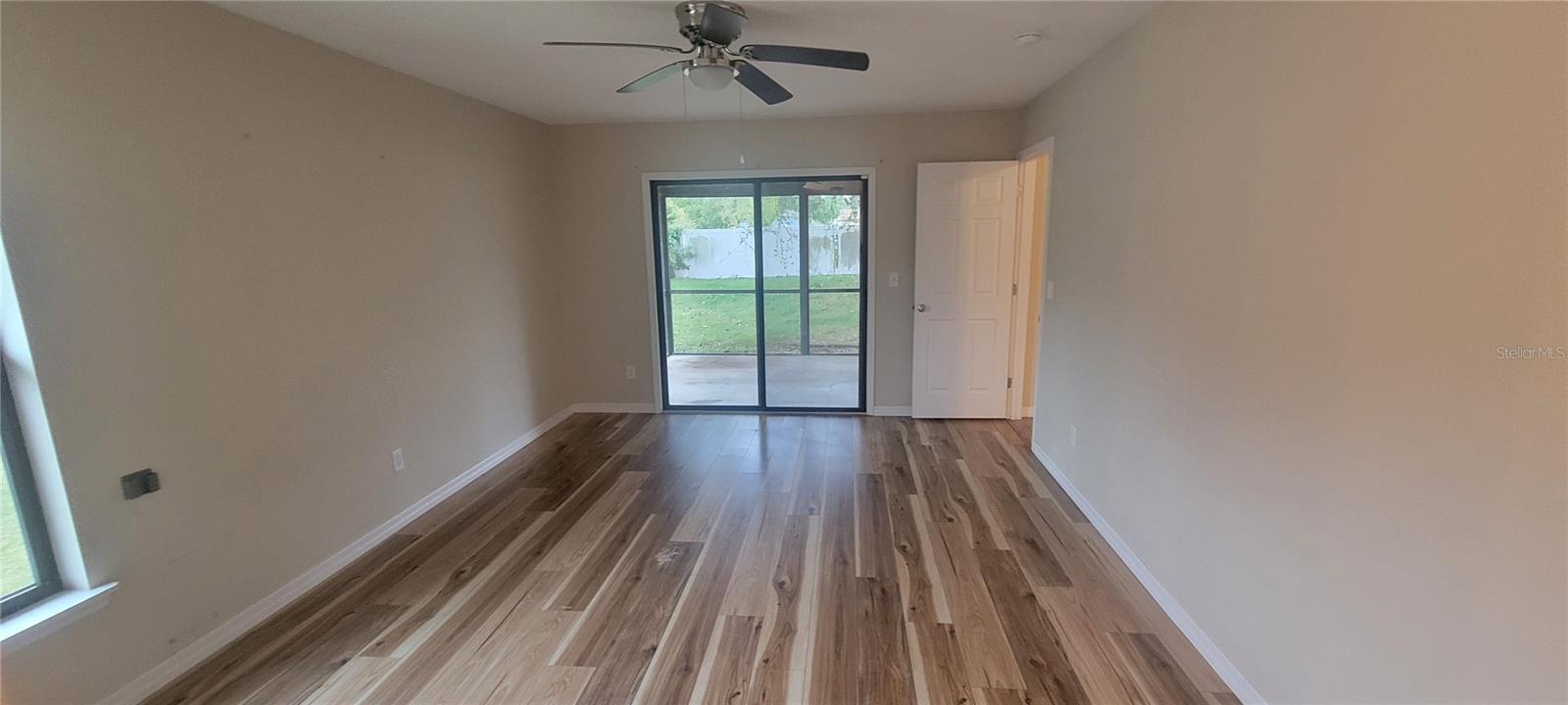 Image 12 of 22 For 2185 Normandy Boulevard