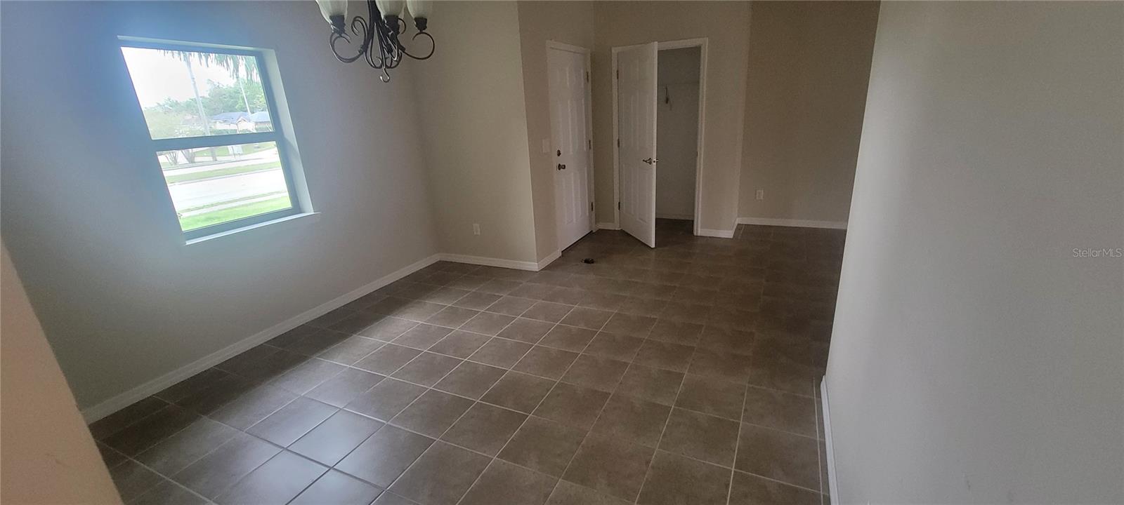 Image 5 of 22 For 2185 Normandy Boulevard