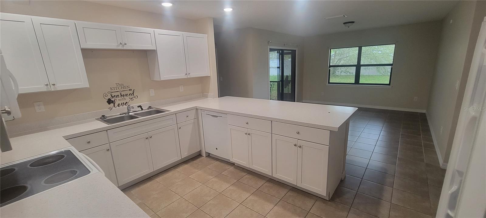 Image 9 of 22 For 2185 Normandy Boulevard