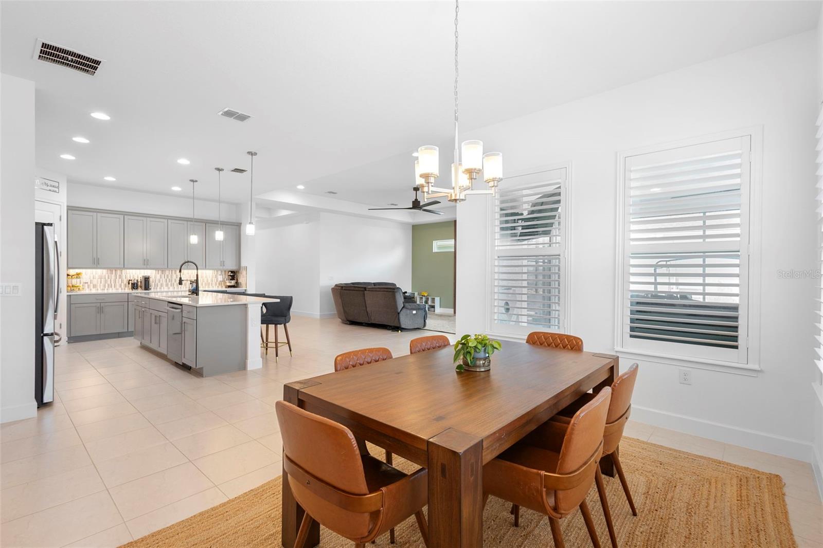 Image 15 of 39 For 6291 Fallsgrove Lane