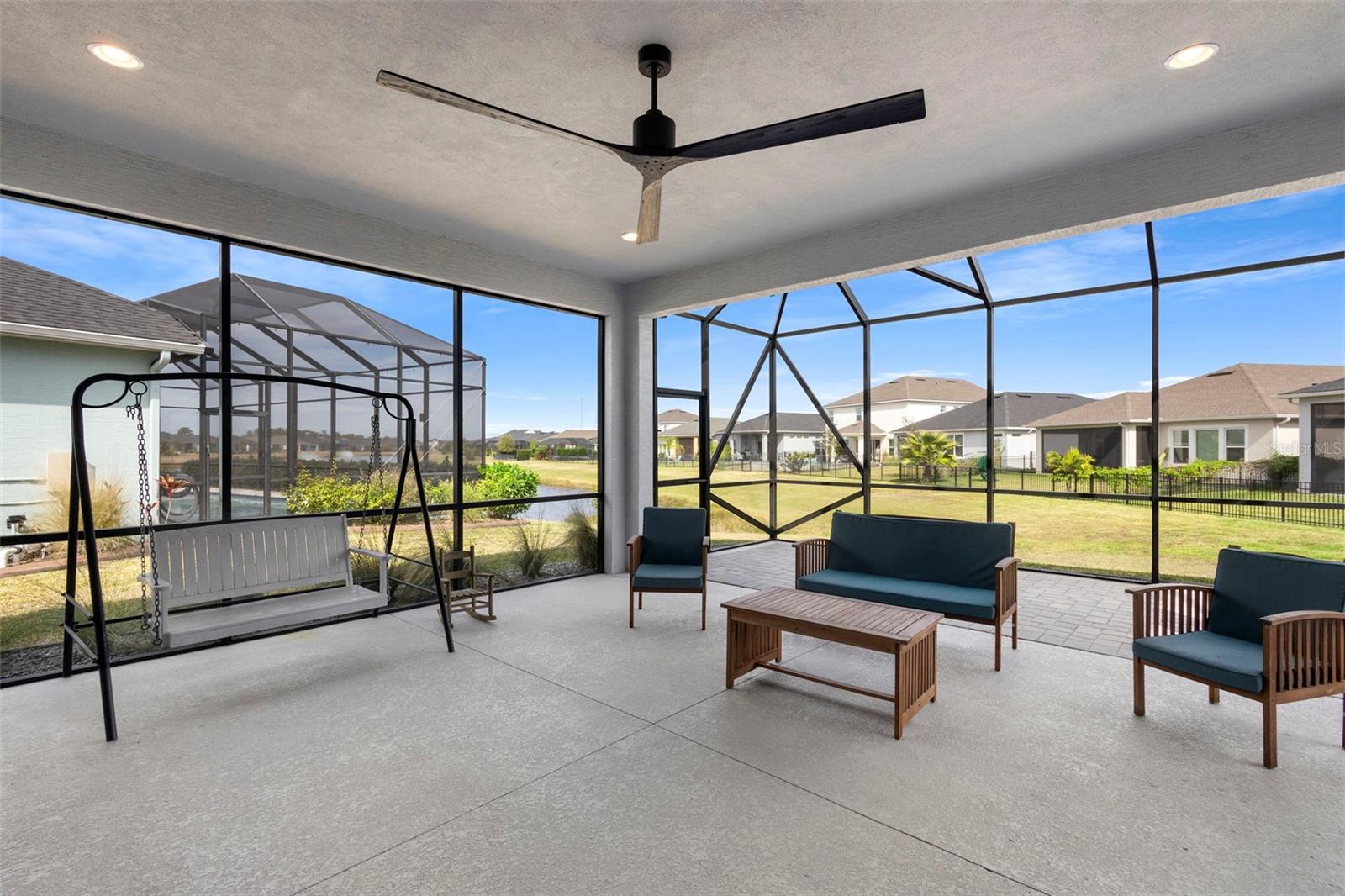 Image 29 of 39 For 6291 Fallsgrove Lane