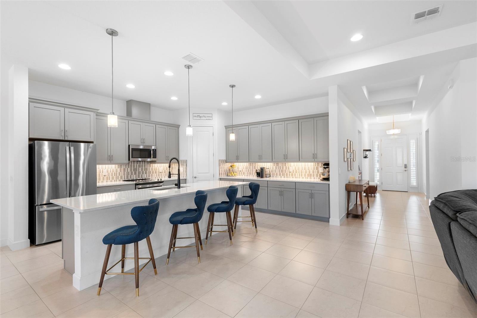 Image 8 of 39 For 6291 Fallsgrove Lane