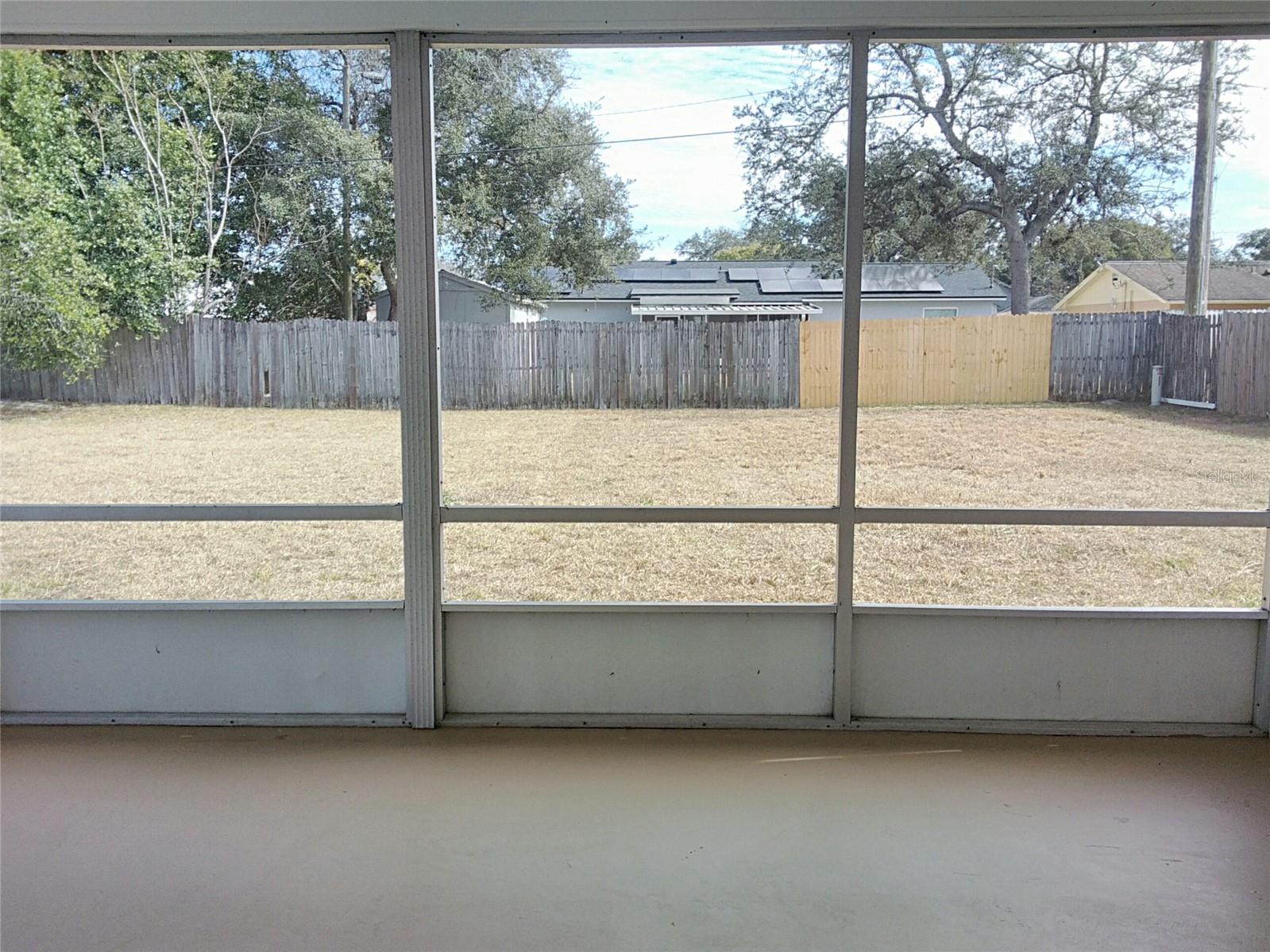 Image 19 of 25 For 1669 Tarrytown Avenue