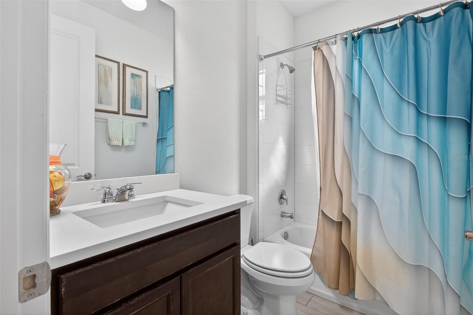 Image 11 of 35 For 1539 Lambrook Drive