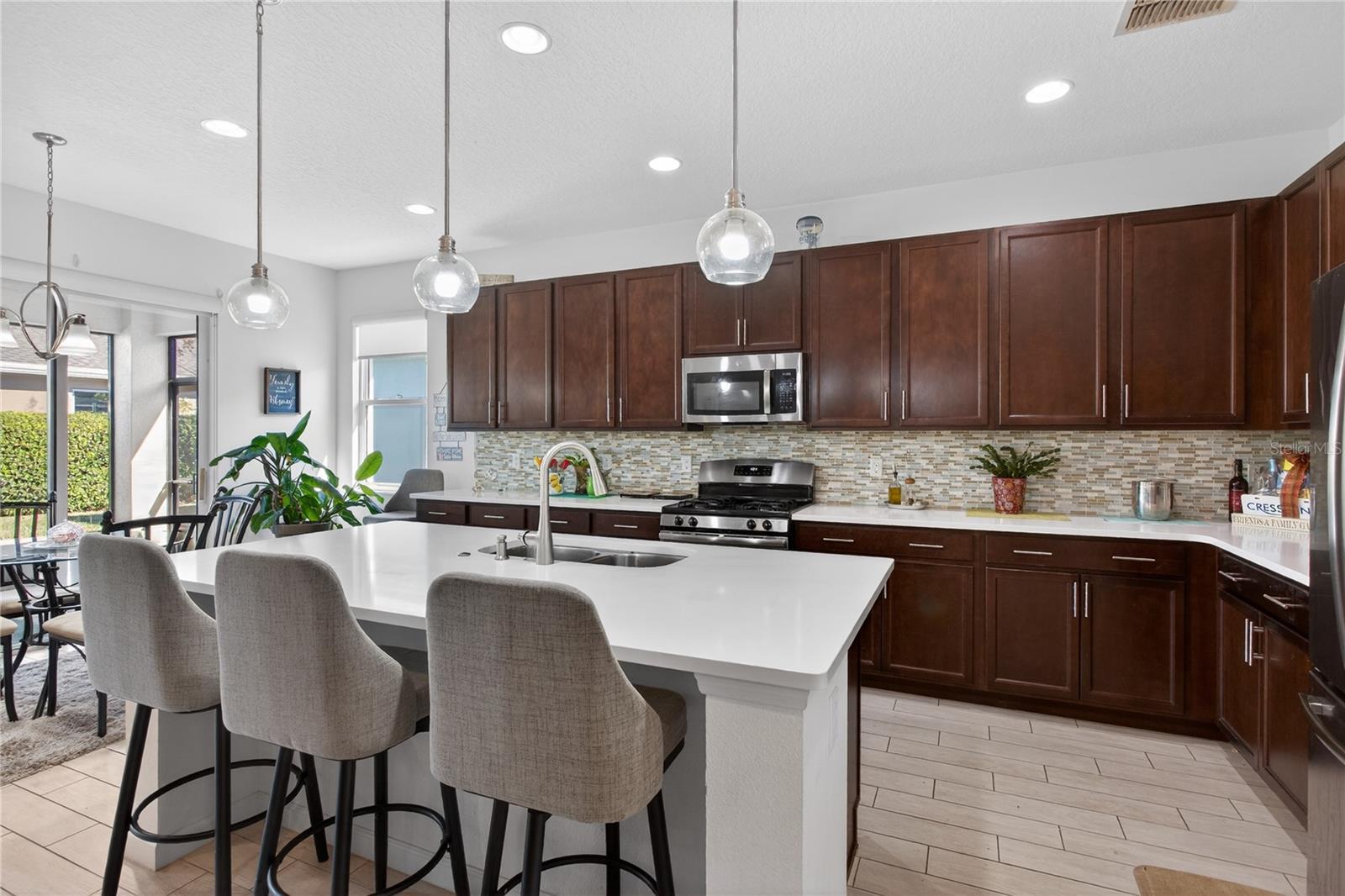 Image 24 of 35 For 1539 Lambrook Drive