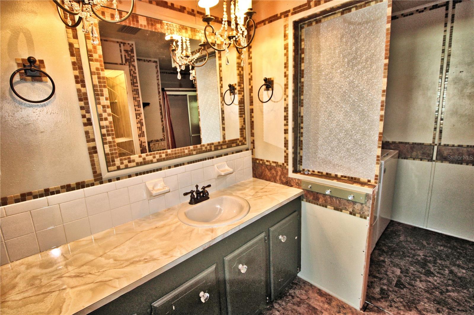 Image 22 of 33 For 743 Cricket Court