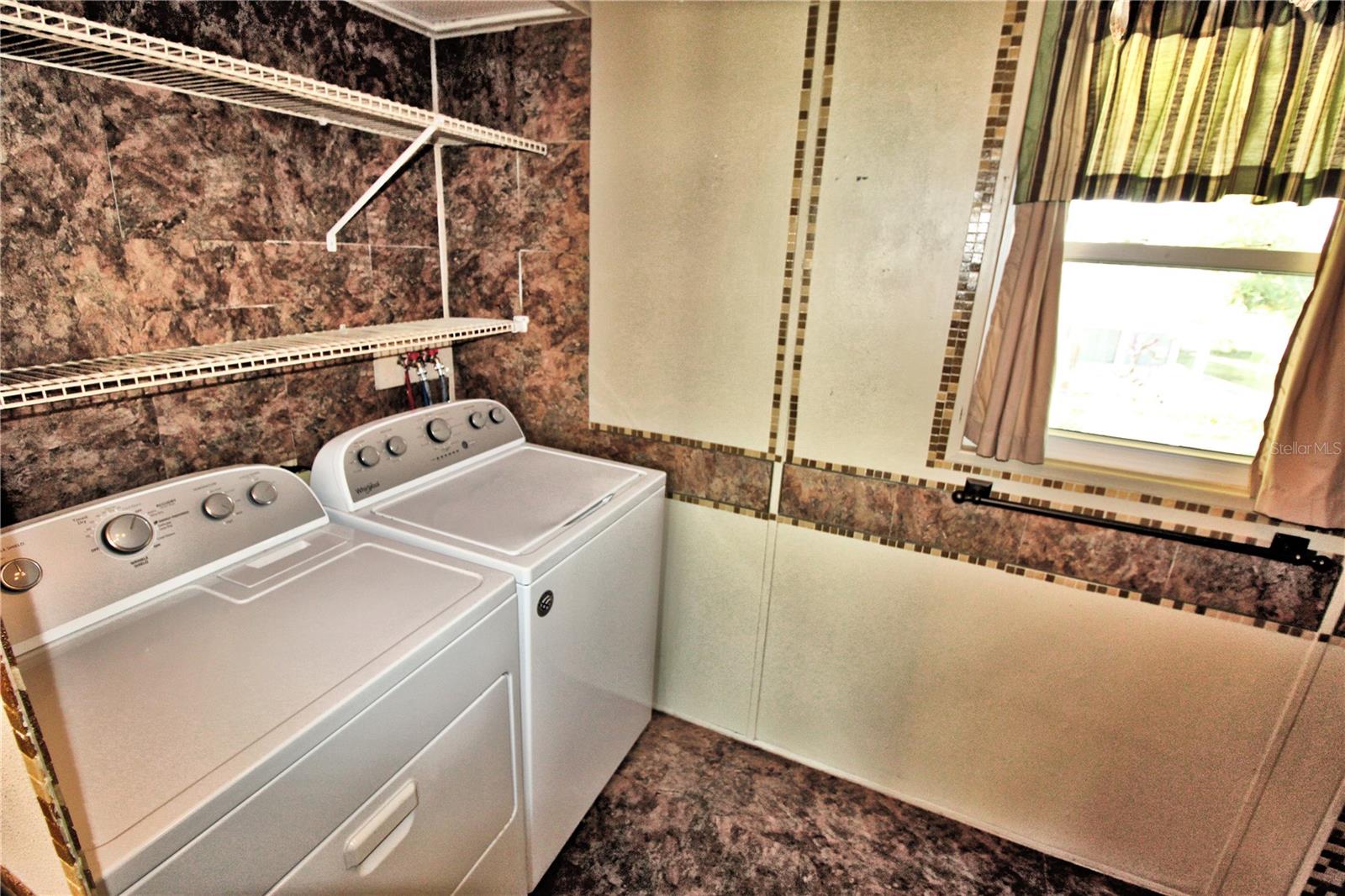 Image 23 of 33 For 743 Cricket Court