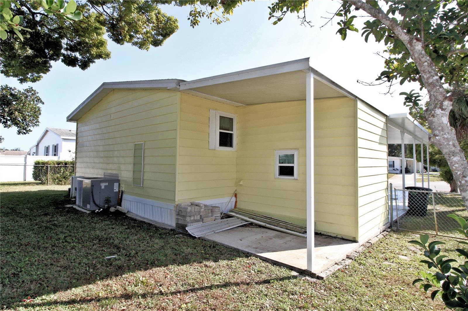 Image 31 of 33 For 743 Cricket Court