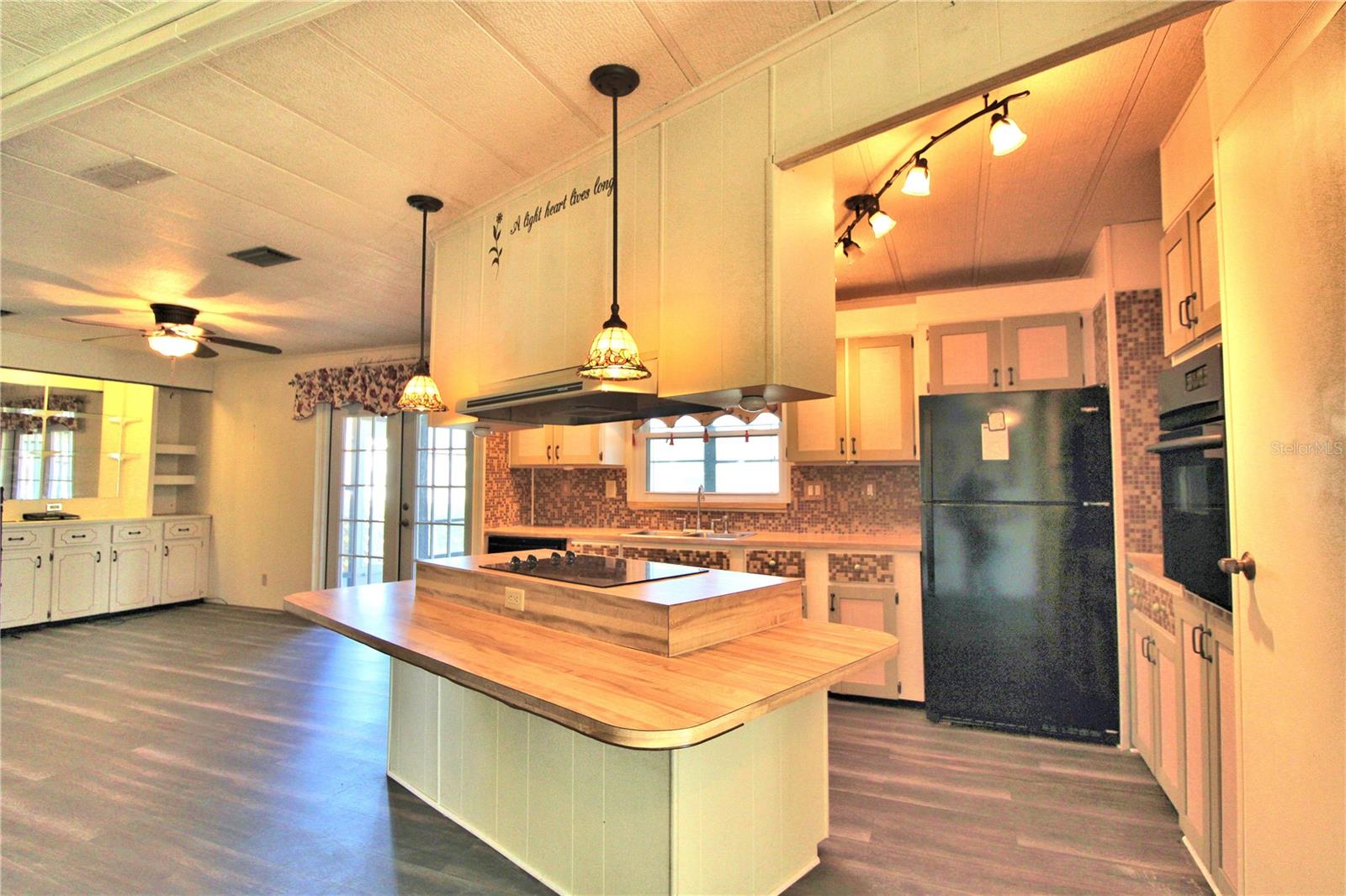 Image 9 of 33 For 743 Cricket Court