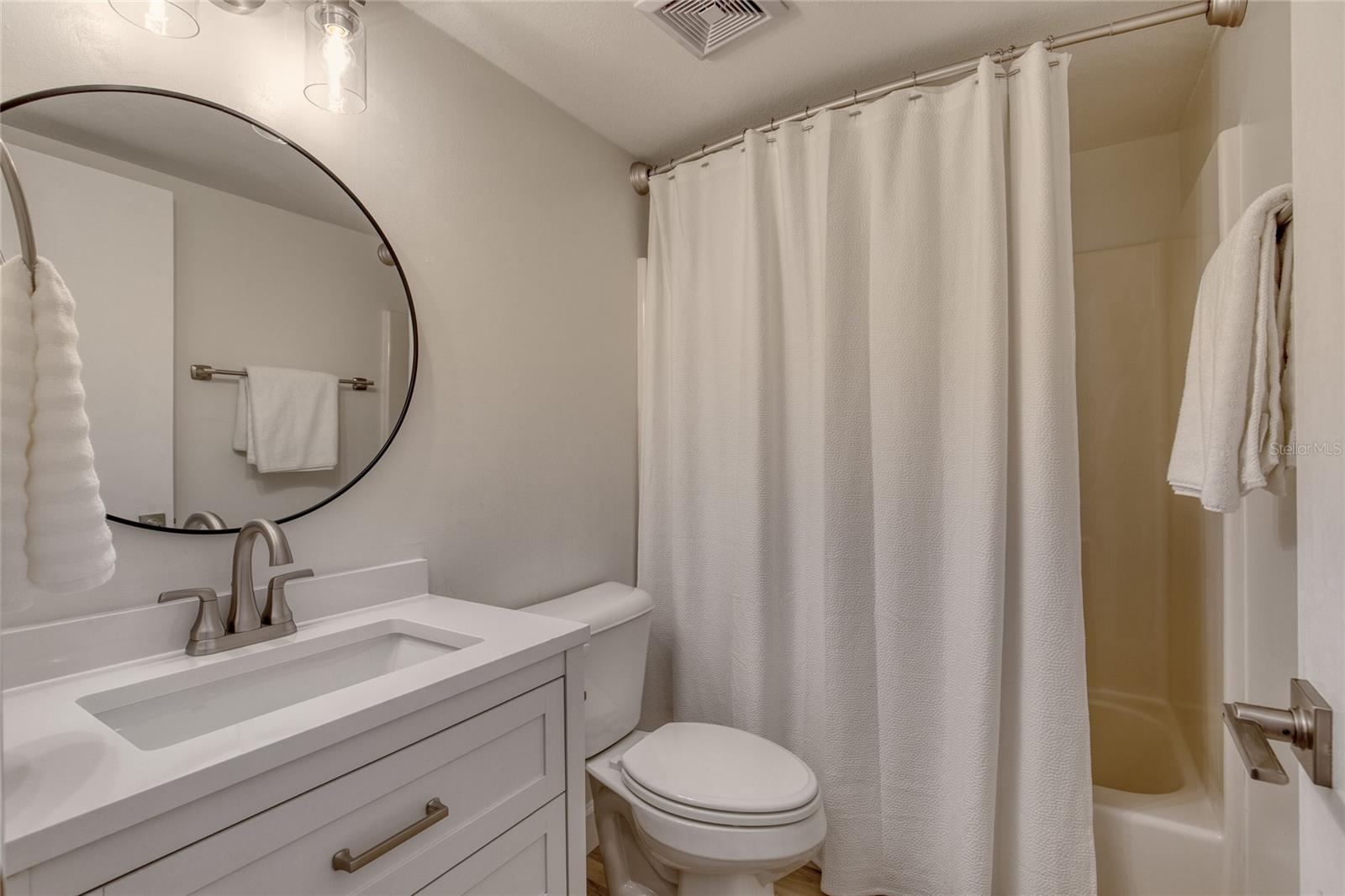 Image 12 of 34 For 3100 Ocean Shore Boulevard 1060