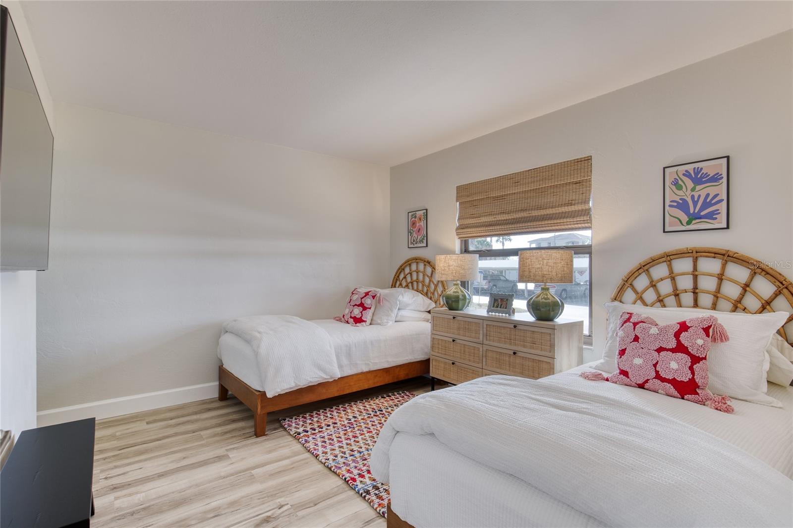 Image 3 of 34 For 3100 Ocean Shore Boulevard 1060