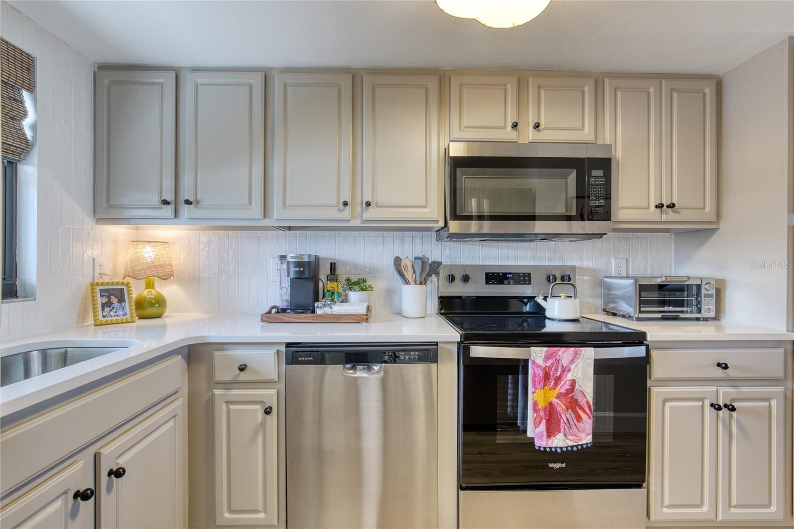 Image 9 of 34 For 3100 Ocean Shore Boulevard 1060