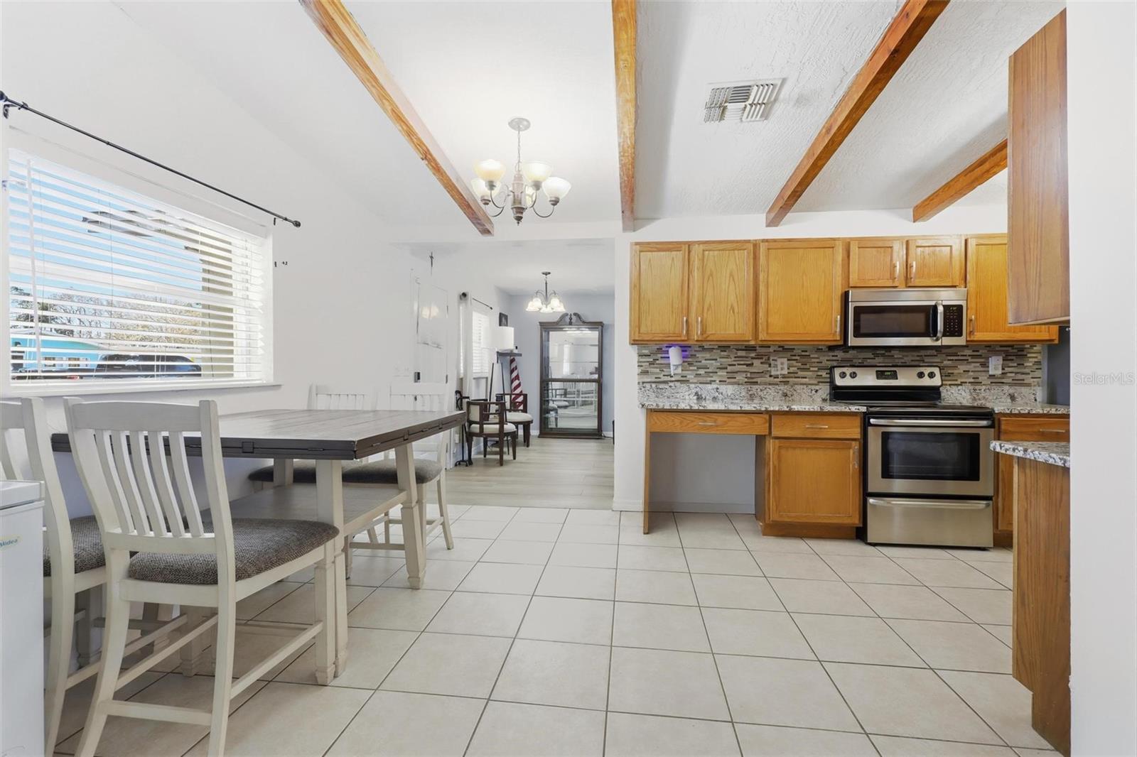 Image 9 of 31 For 343 Elsie Avenue