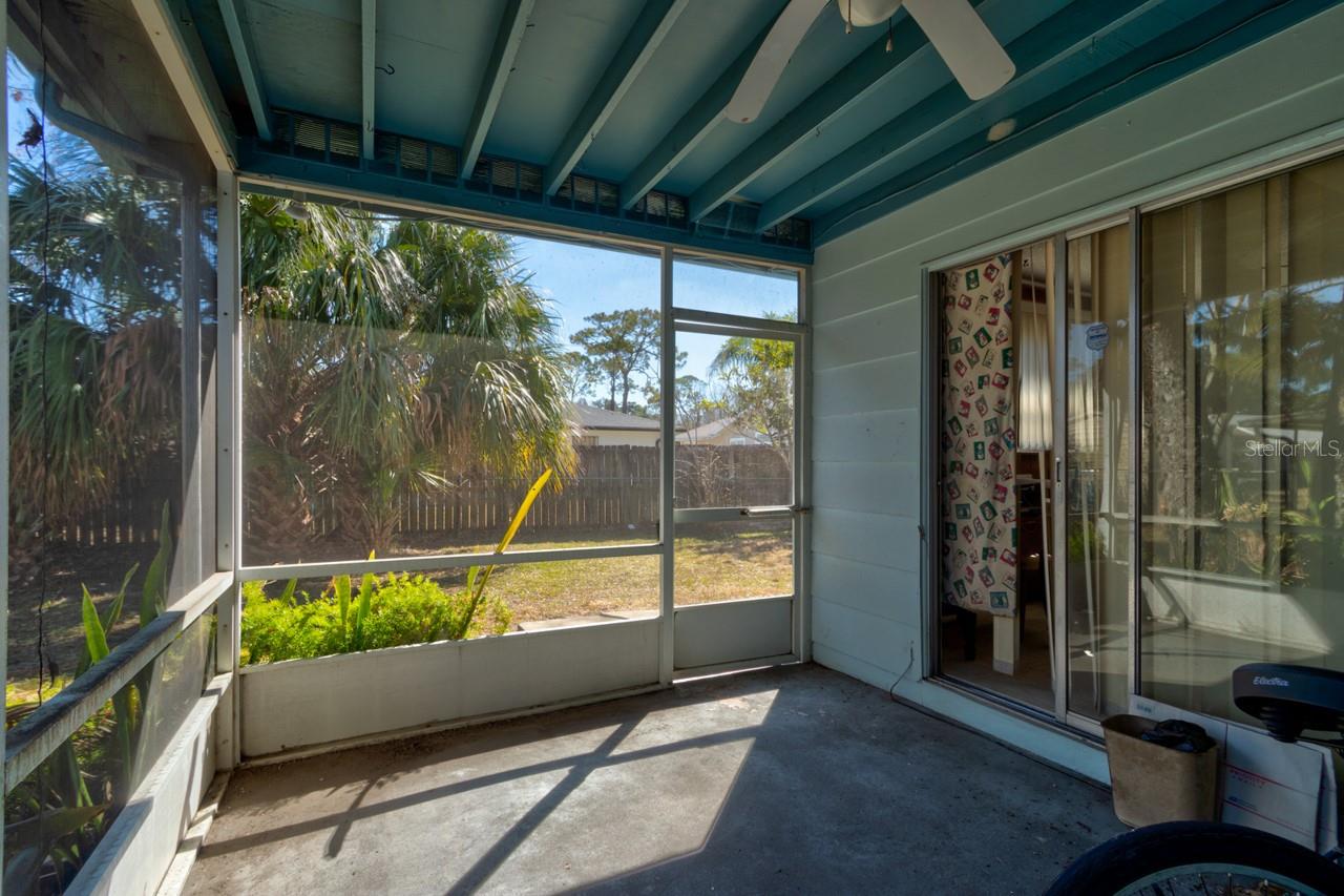 Image 10 of 25 For 67 Broadmoor Circle