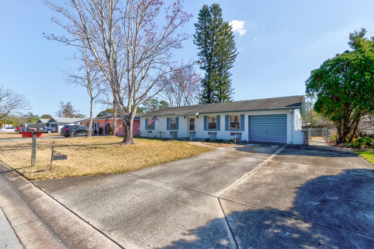 Image 16 of 25 For 67 Broadmoor Circle