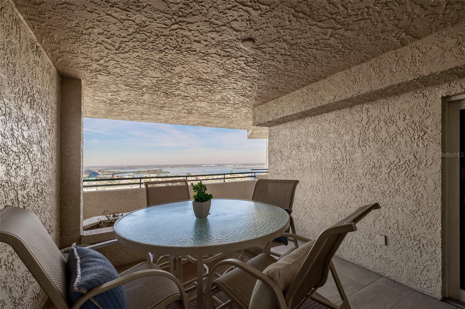 Image 8 of 66 For 3425 Atlantic Avenue 1102