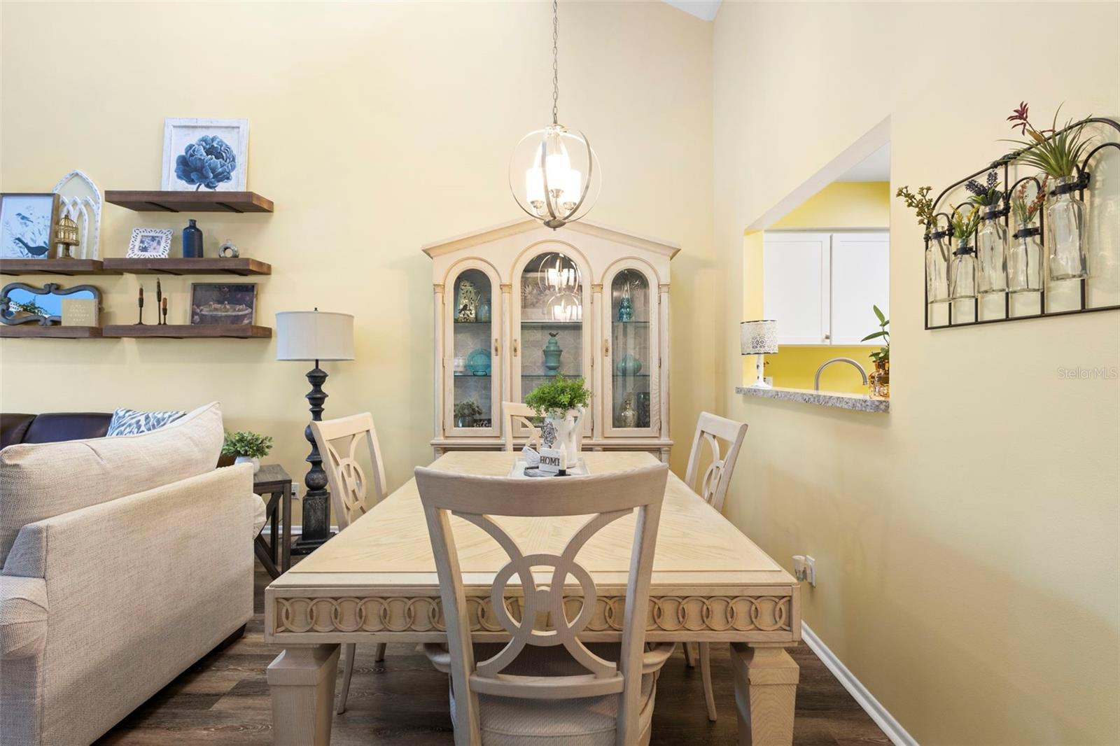 Image 14 of 47 For 173 Surf Scooter Drive