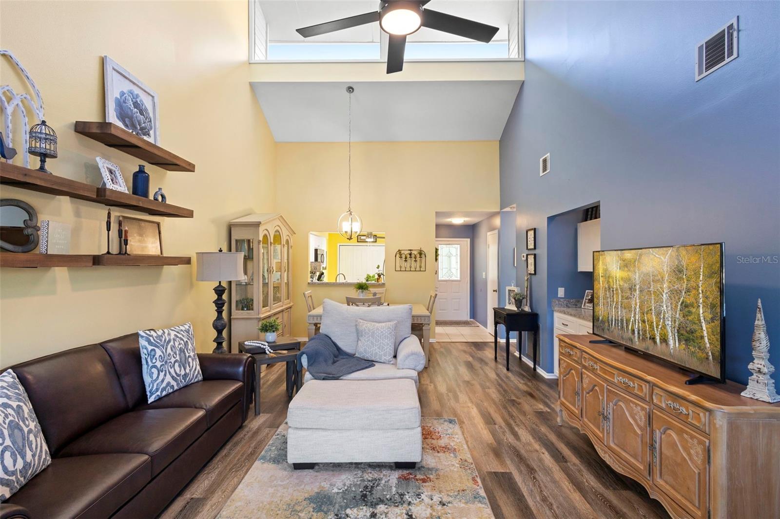 Image 18 of 47 For 173 Surf Scooter Drive