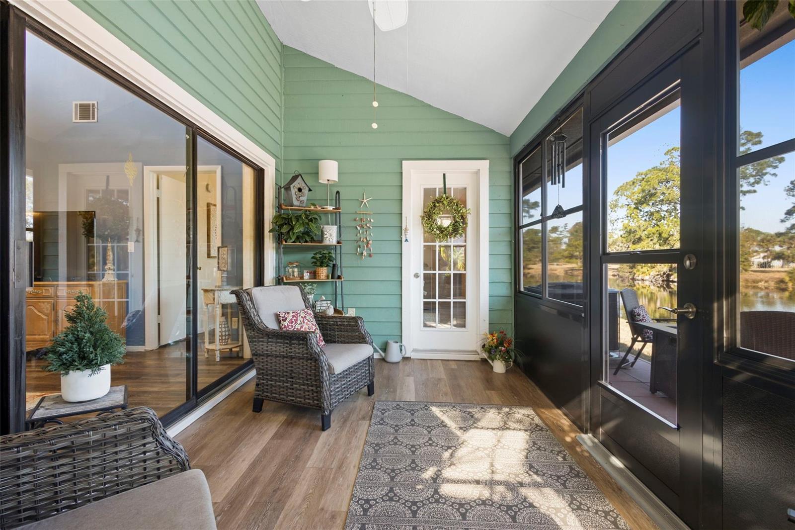 Image 33 of 47 For 173 Surf Scooter Drive