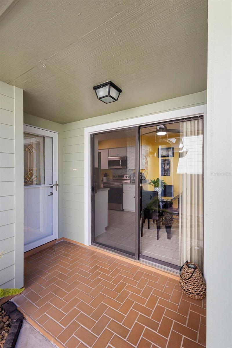 Image 5 of 47 For 173 Surf Scooter Drive