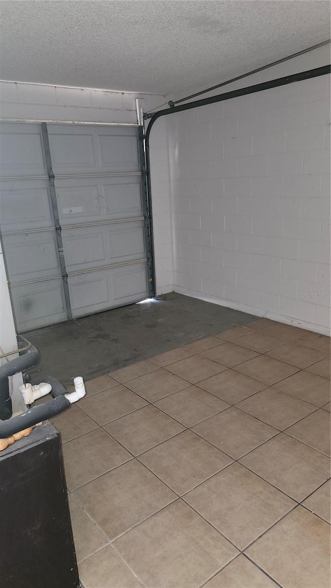 Image 11 of 18 For 2732 Courtland Boulevard