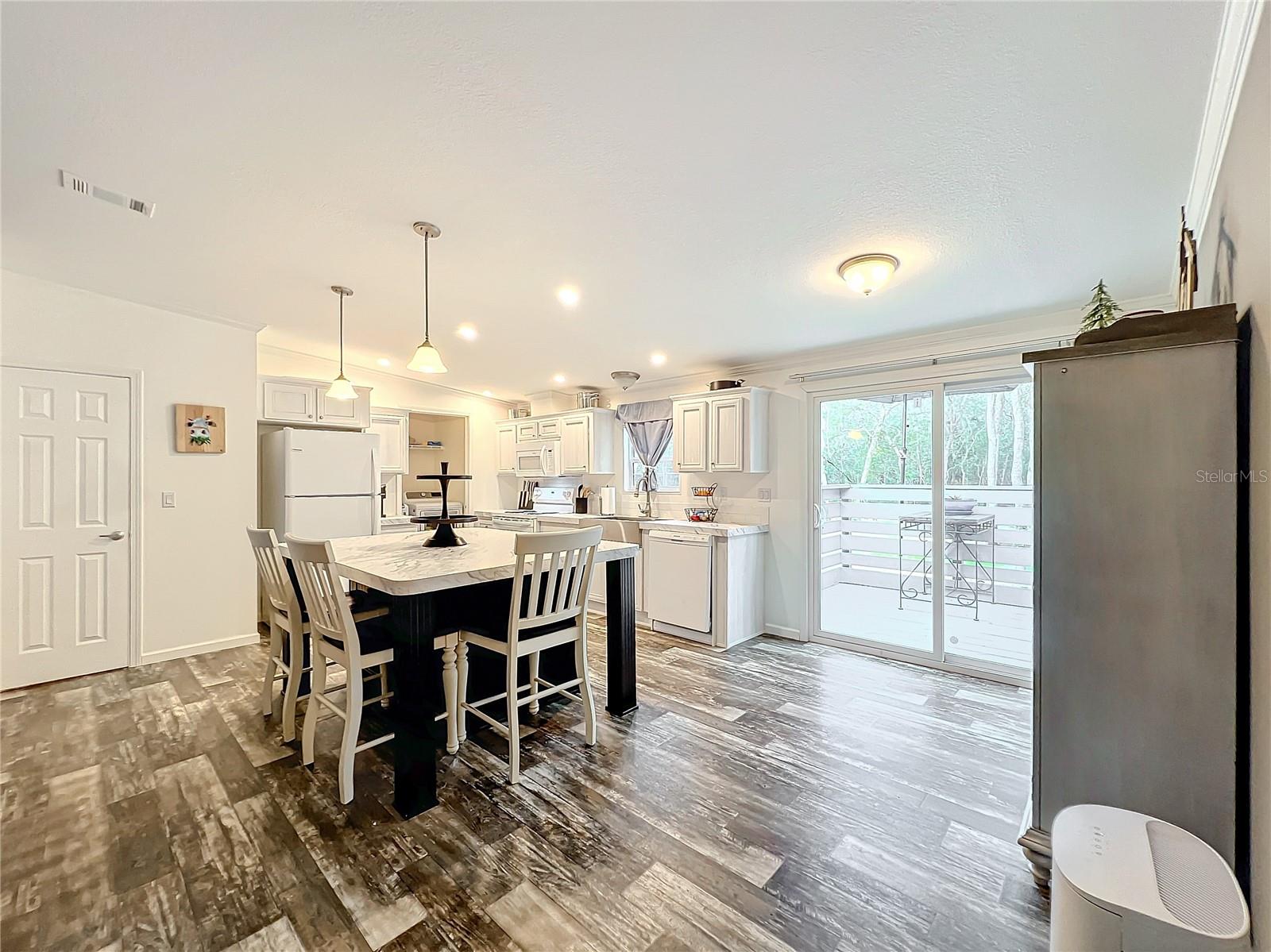 Image 13 of 71 For 32600 Red Oak Drive