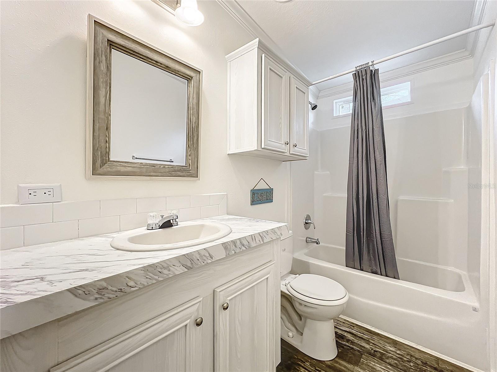 Image 24 of 71 For 32600 Red Oak Drive