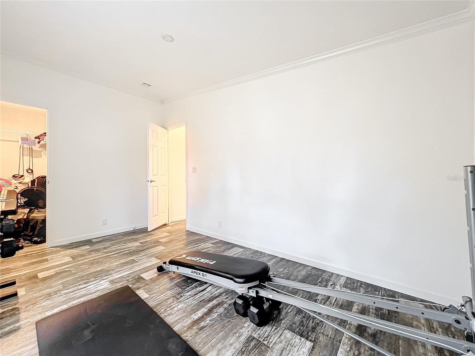 Image 27 of 71 For 32600 Red Oak Drive