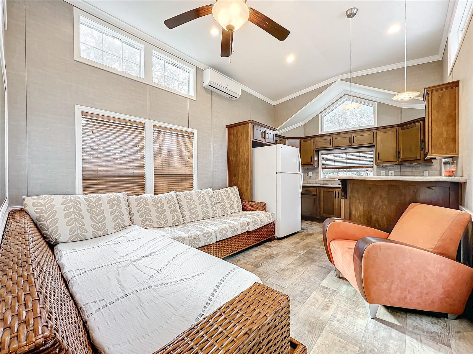 Image 36 of 71 For 32600 Red Oak Drive