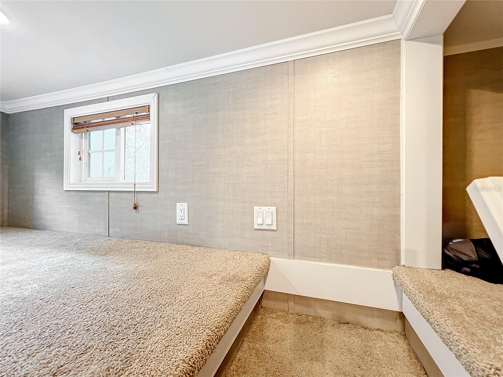 Image 49 of 71 For 32600 Red Oak Drive