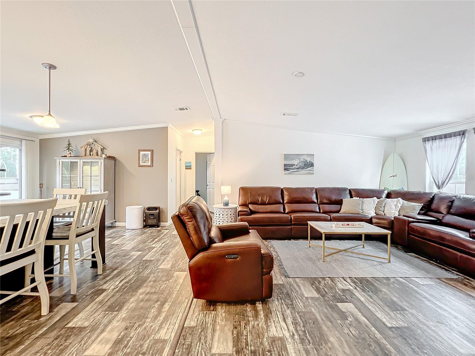 Image 8 of 71 For 32600 Red Oak Drive