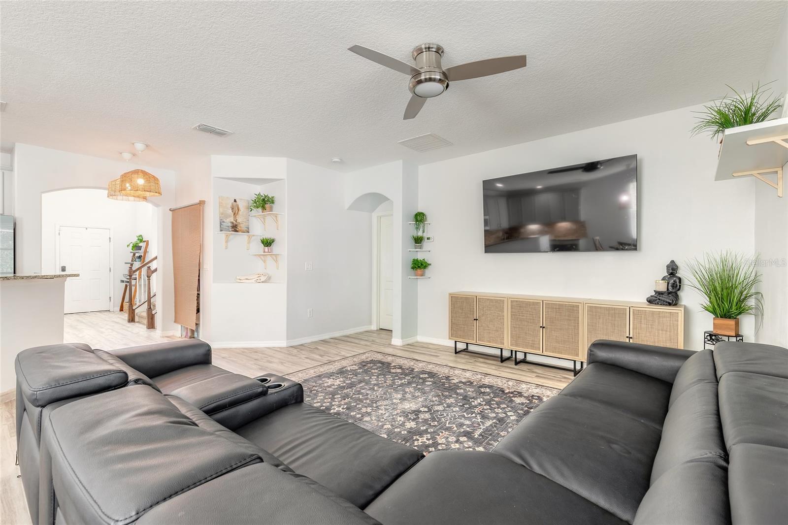 Image 11 of 58 For 1215 Cap Diville Avenue