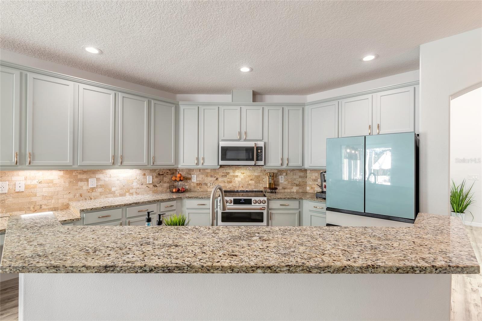 Image 4 of 58 For 1215 Cap Diville Avenue