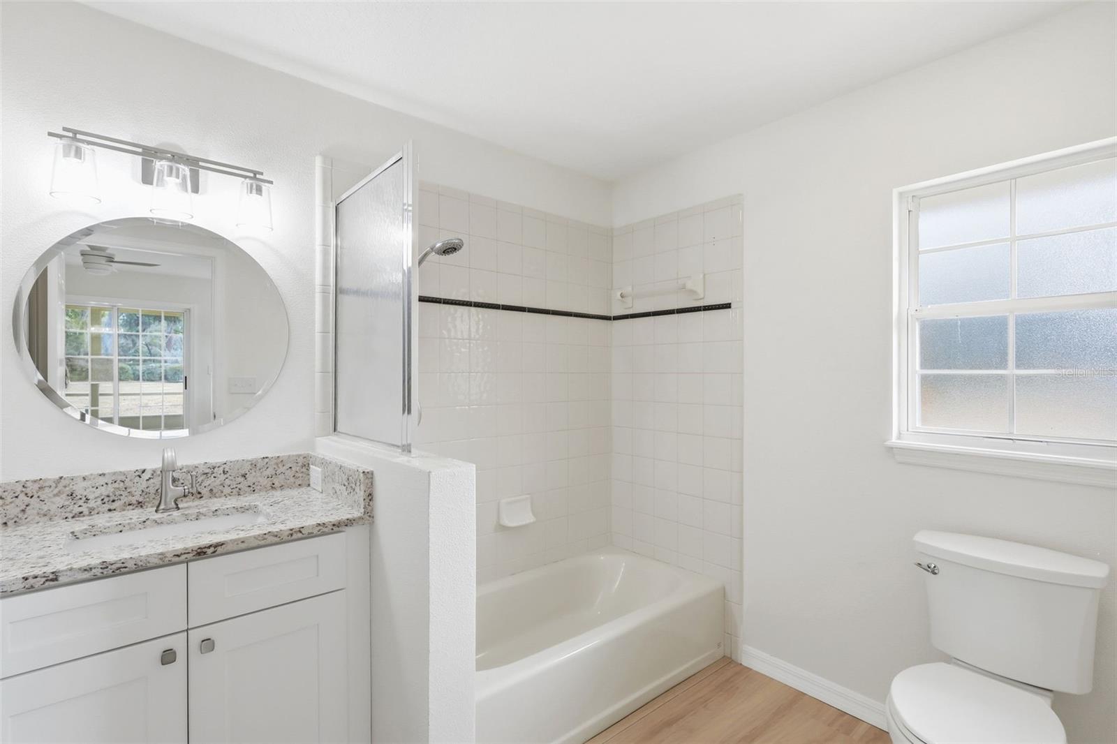 Listing photo id 41 for 1979 Hazen Road