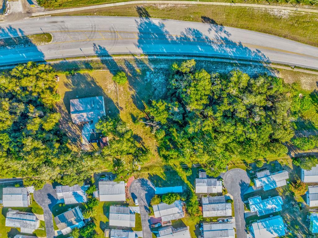 Listing photo id 25 for 330 Bonnie Lane