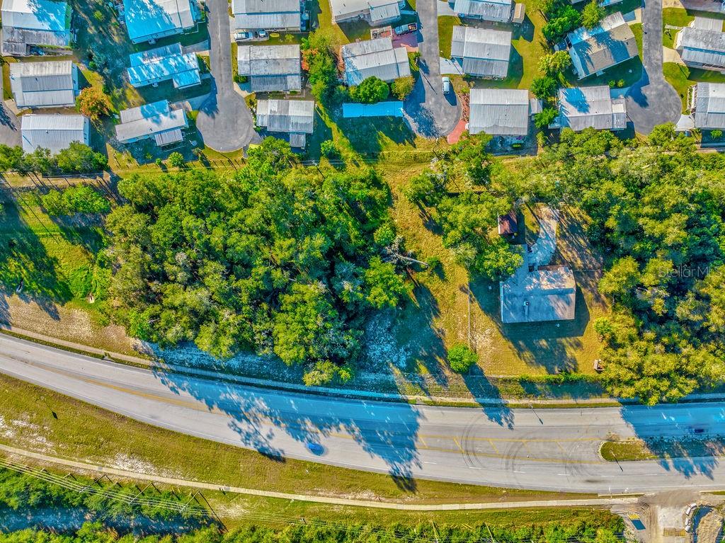 Listing photo id 27 for 330 Bonnie Lane