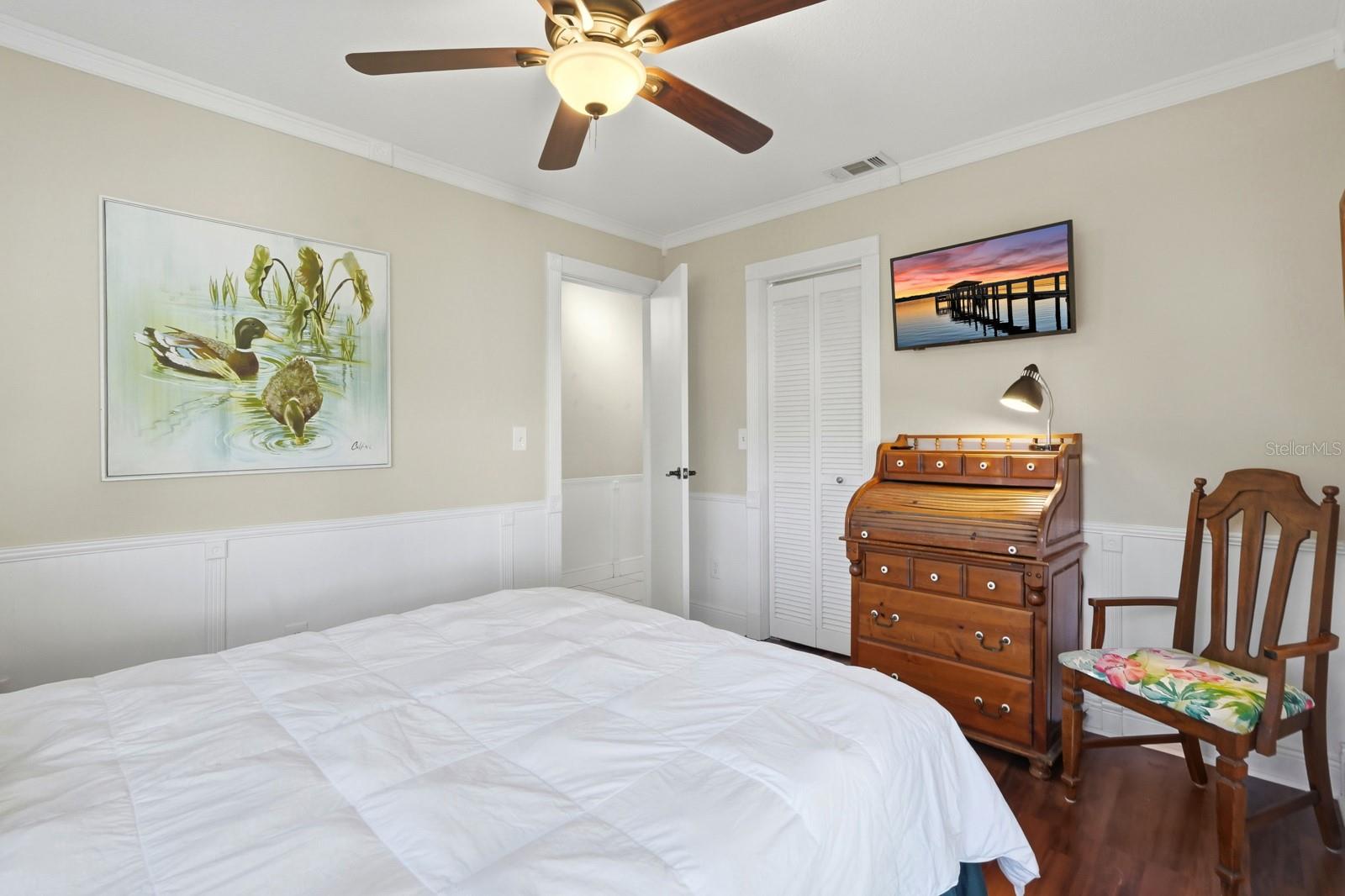 Image 20 of 49 For 118 Meadowbrook Circle