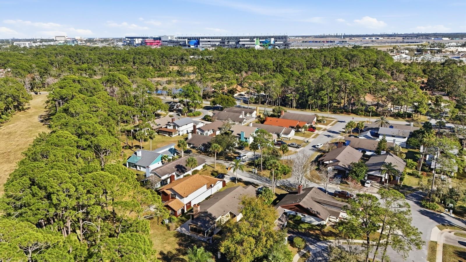 Image 47 of 49 For 118 Meadowbrook Circle