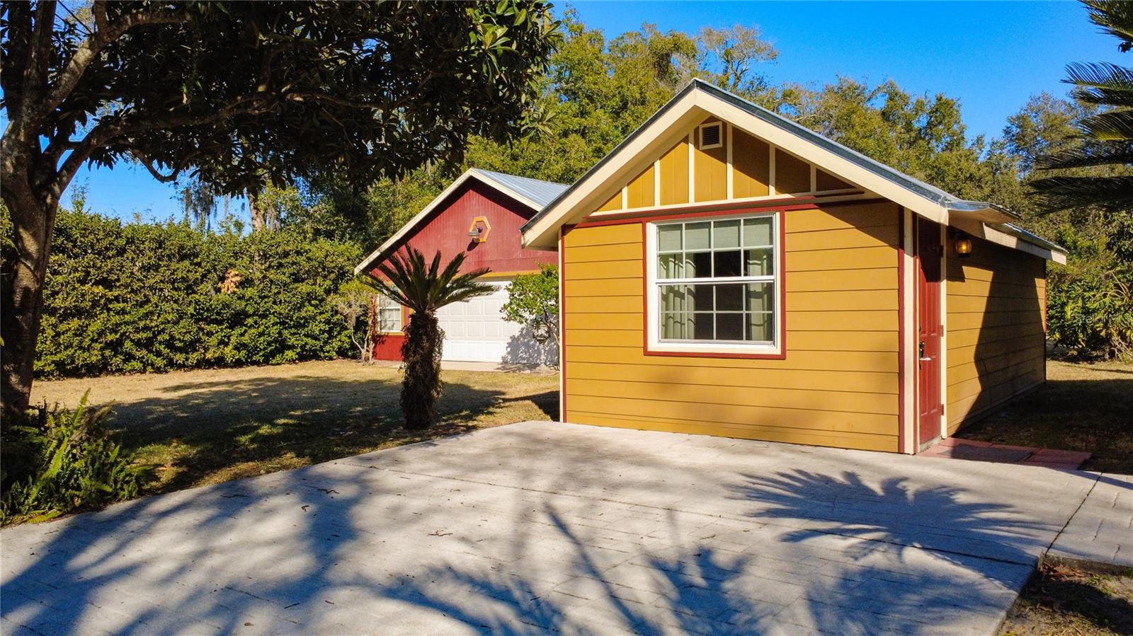 Image 2 of 86 For 1148 Grandview Street