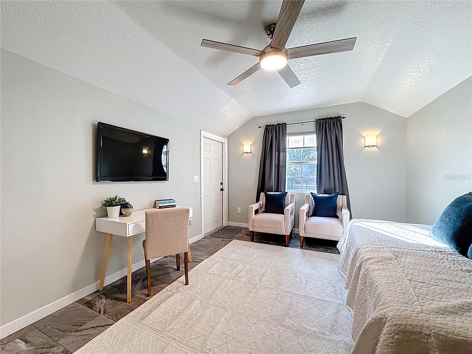 Image 51 of 86 For 1148 Grandview Street