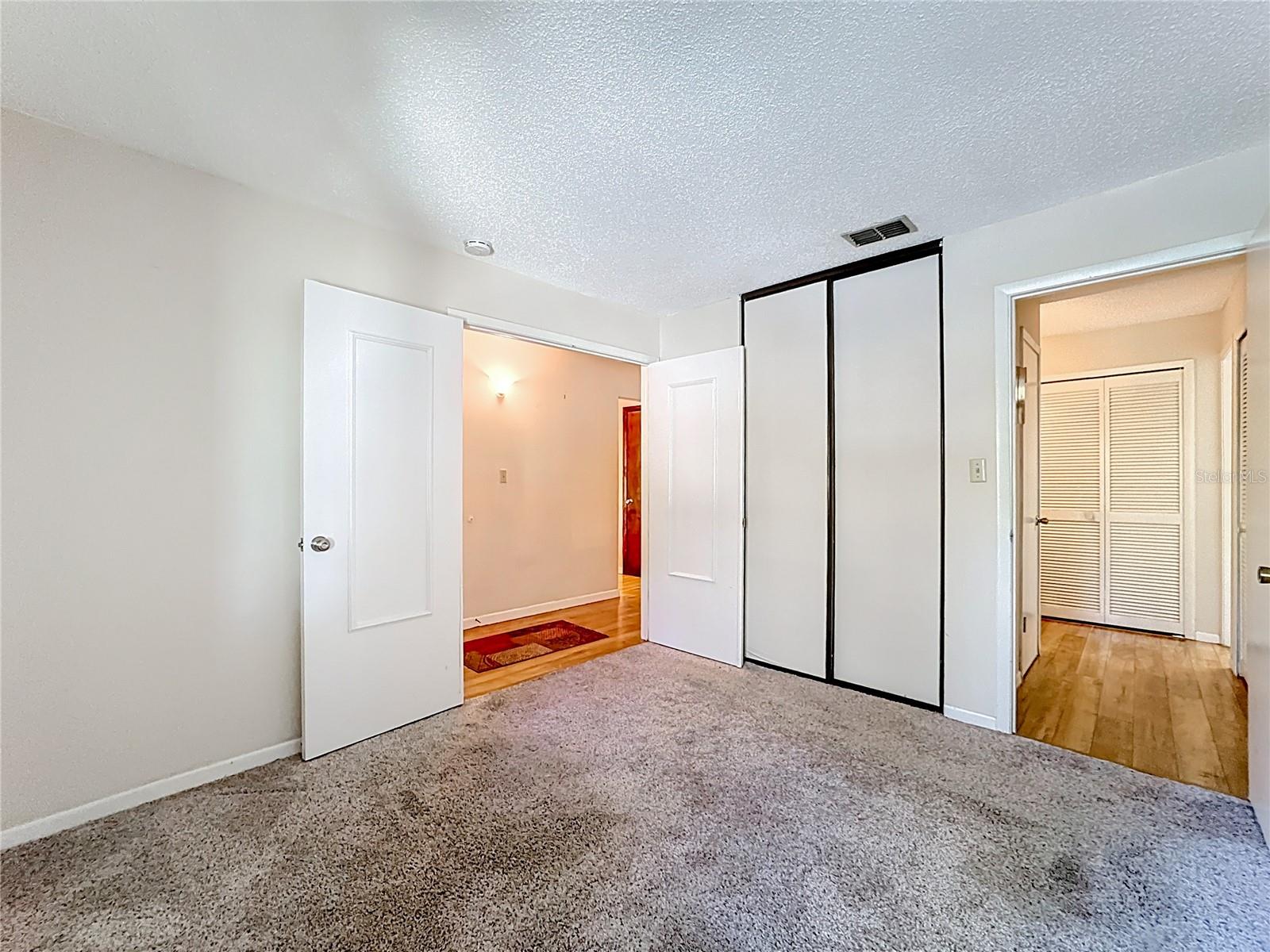 Image 25 of 49 For 2 Escondido Circle 190