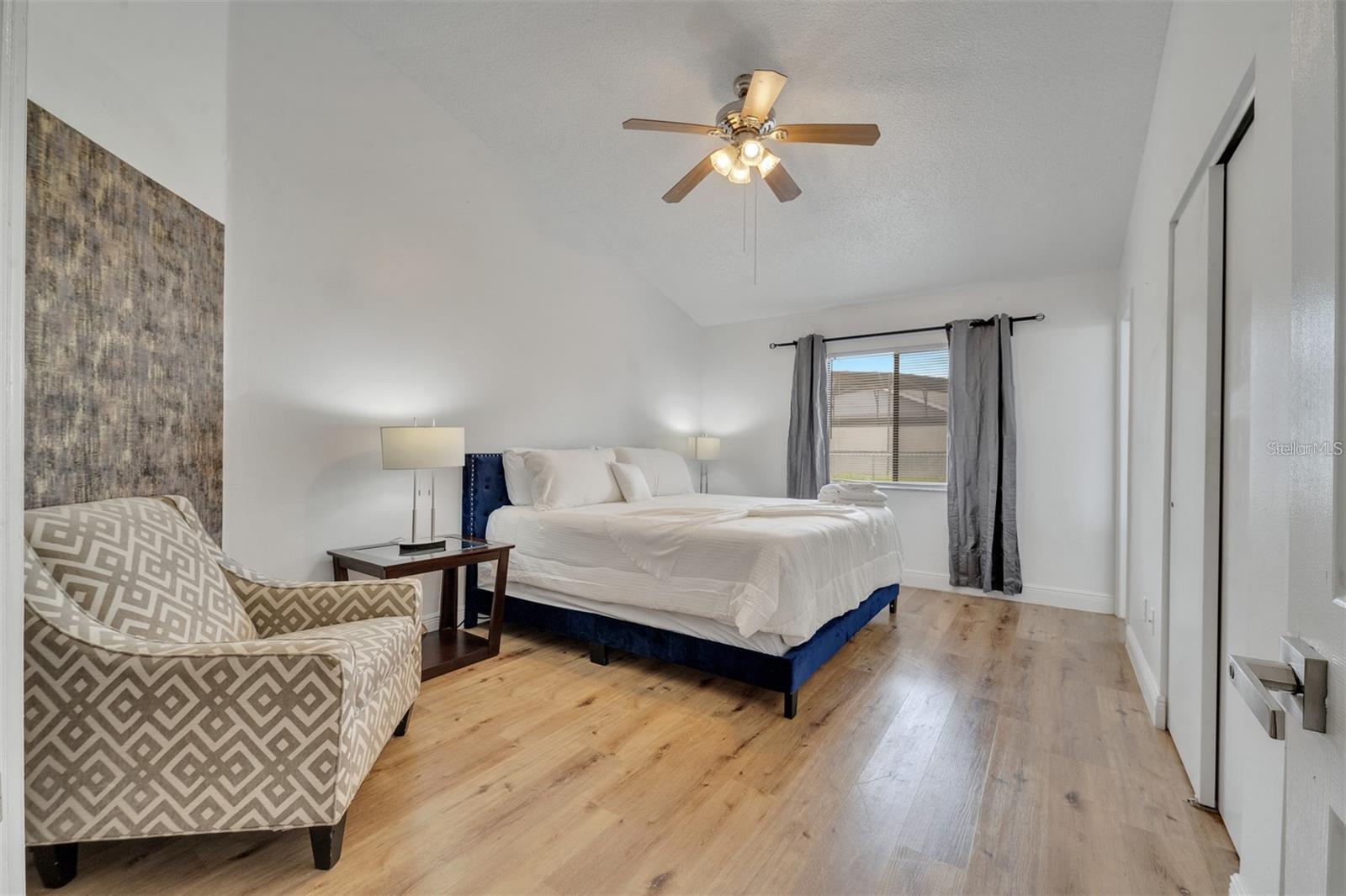 Image 11 of 25 For 153 Sandalwood Drive