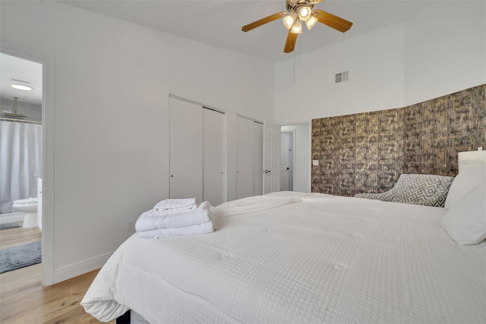 Image 12 of 25 For 153 Sandalwood Drive