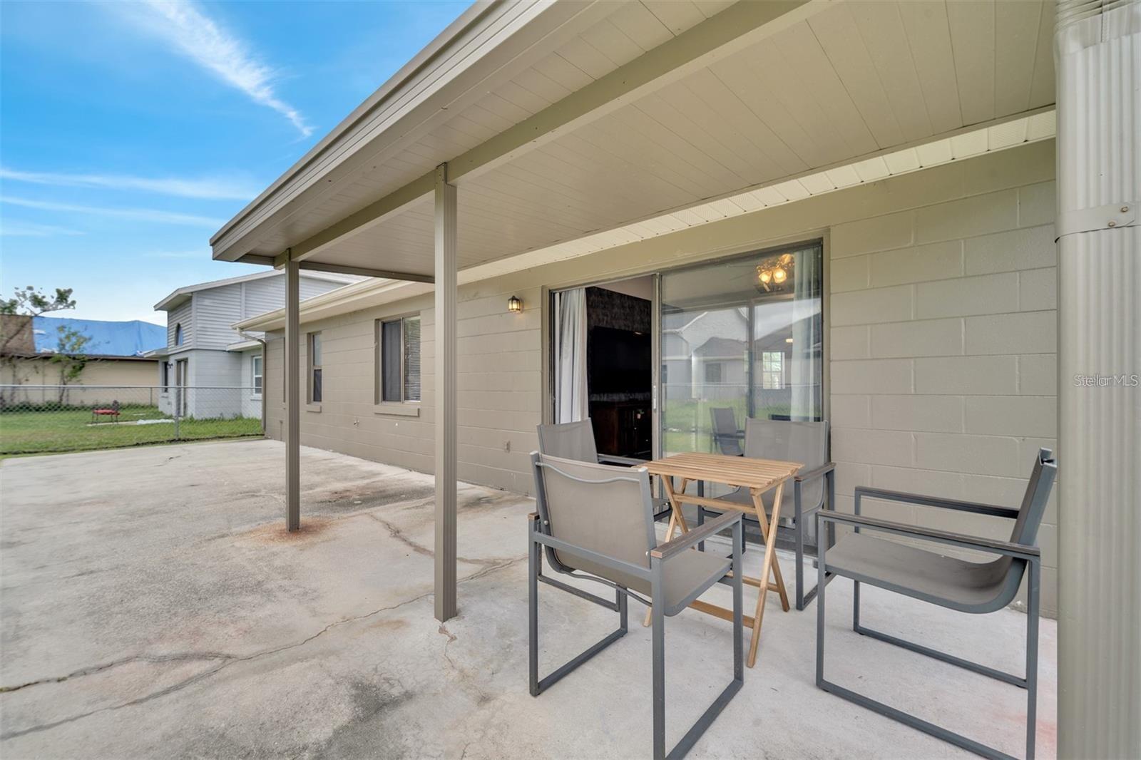 Image 23 of 25 For 153 Sandalwood Drive