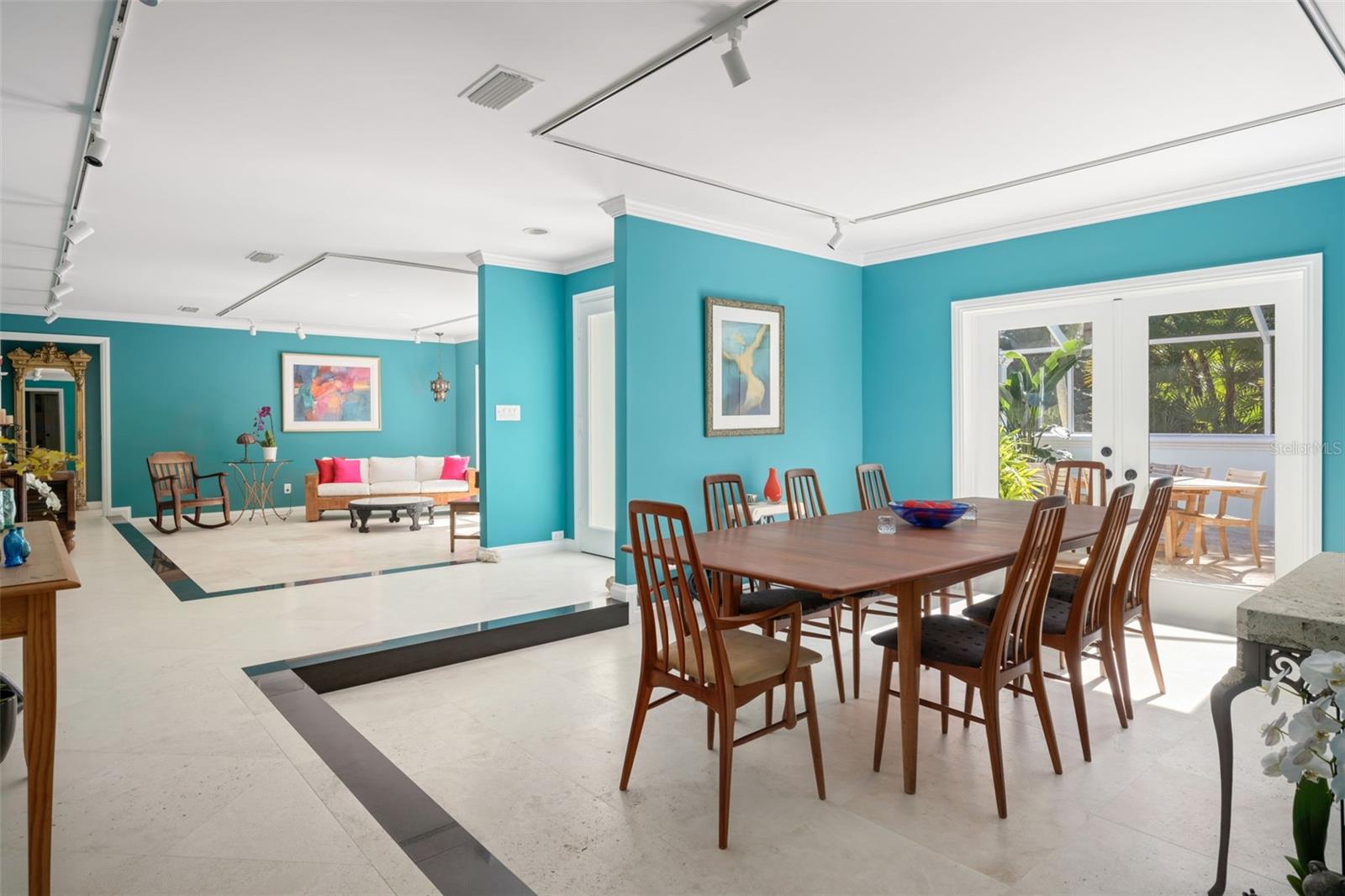 Image 10 of 44 For 315 Greytwig Road