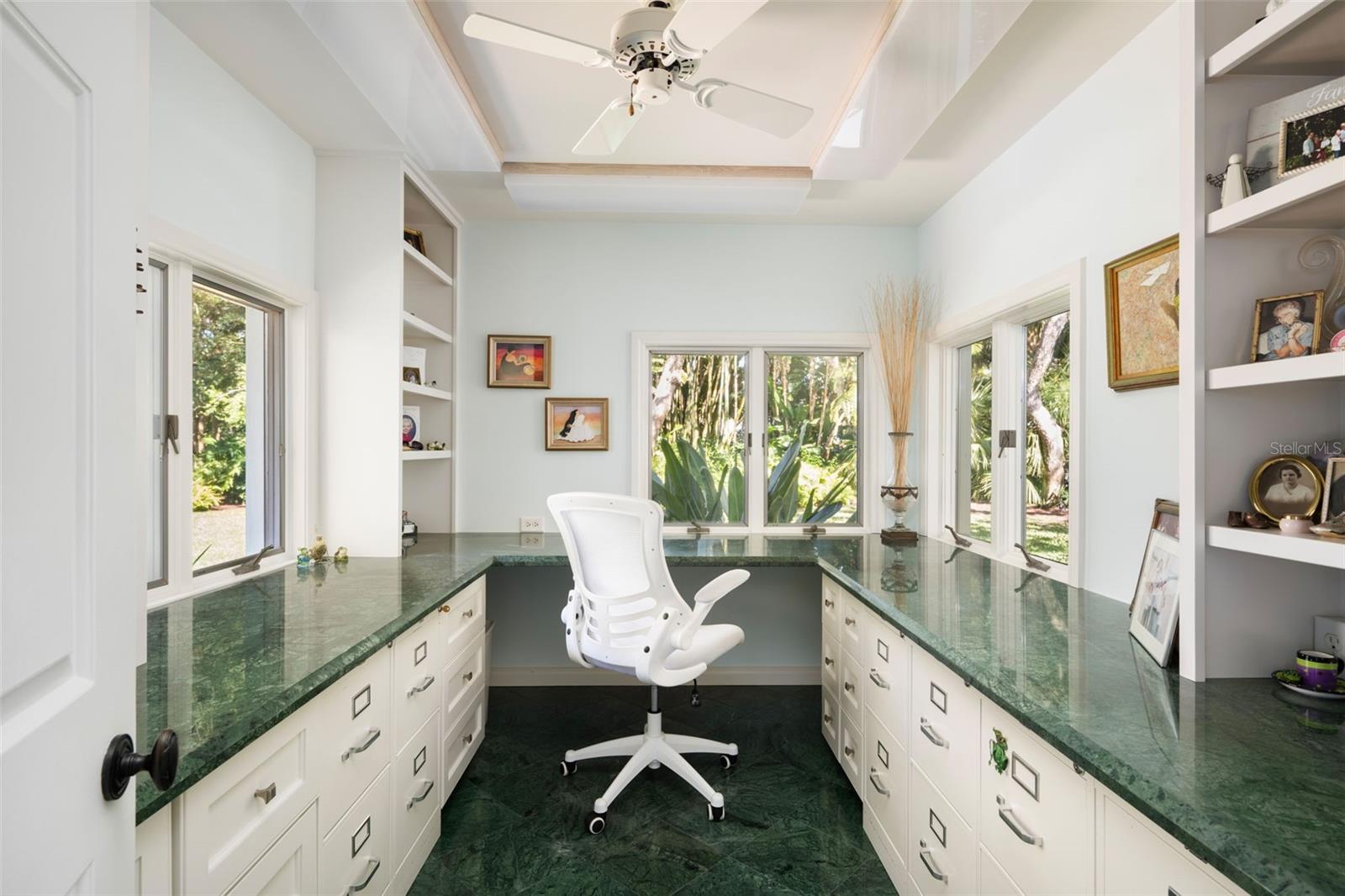 Image 23 of 44 For 315 Greytwig Road