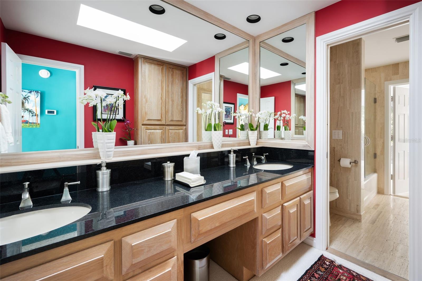 Image 25 of 44 For 315 Greytwig Road